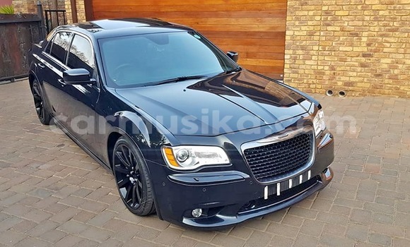 Tenga Tsaru Chrysler 300C SRT8 Zvimwe Mota in Beitbridge in Matabeleland South Tenga Tsaru Chrysler 300C SRT8 Zvimwe Mota in Beitbridge in Matabeleland South