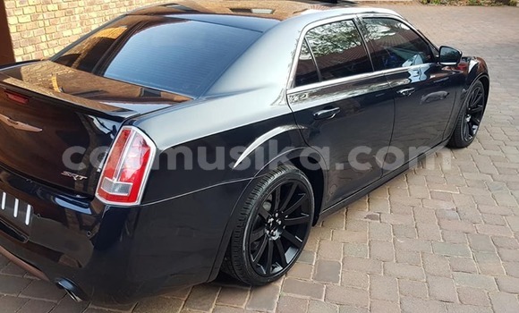 Tenga Tsaru Chrysler 300C SRT8 Zvimwe Mota in Beitbridge in Matabeleland South Tenga Tsaru Chrysler 300C SRT8 Zvimwe Mota in Beitbridge in Matabeleland South