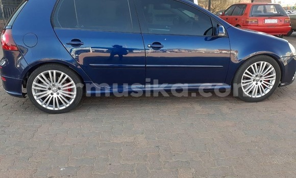 Nunua Ilio tumika Volkswagen Golf Bluu Gari ndani ya Beitbridge nchini Matabeleland Kusini Nunua Ilio tumika Volkswagen Golf Bluu Gari ndani ya Beitbridge nchini Matabeleland Kusini
