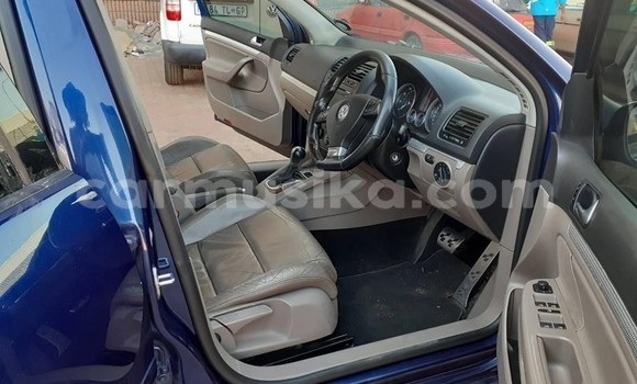 Nunua Ilio tumika Volkswagen Golf Bluu Gari ndani ya Beitbridge nchini Matabeleland Kusini Nunua Ilio tumika Volkswagen Golf Bluu Gari ndani ya Beitbridge nchini Matabeleland Kusini