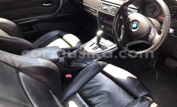 Tenga Tsaru BMW 3–Series Chena Mota in Beitbridge in Matabeleland South Tenga Tsaru BMW 3–Series Chena Mota in Beitbridge in Matabeleland South