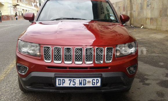 Acheter Occasion Voiture Jeep Compass Rouge à Beitbridge, Matabeleland South Acheter Occasion Voiture Jeep Compass Rouge à Beitbridge, Matabeleland South