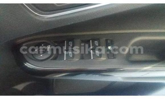 Acheter Occasion Voiture Ford B-MAX Gris à Beitbridge, Matabeleland South Acheter Occasion Voiture Ford B-MAX Gris à Beitbridge, Matabeleland South