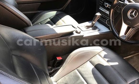 Tenga Tsaru Mercedes‒Benz C–Class Sirivha Mota in Beitbridge in Matabeleland South Tenga Tsaru Mercedes‒Benz C–Class Sirivha Mota in Beitbridge in Matabeleland South