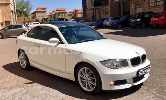 Acheter Occasion Voiture BMW 1M Blanc à Harare, Harare Acheter Occasion Voiture BMW 1M Blanc à Harare, Harare