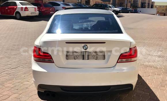 Acheter Occasion Voiture BMW 1M Blanc à Harare, Harare Acheter Occasion Voiture BMW 1M Blanc à Harare, Harare