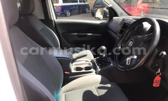 Buy Used Volkswagen Amarok White Car in Harare in Harare Buy Used Volkswagen Amarok White Car in Harare in Harare
