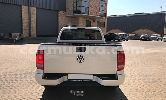 Buy Used Volkswagen Amarok White Car in Harare in Harare Buy Used Volkswagen Amarok White Car in Harare in Harare