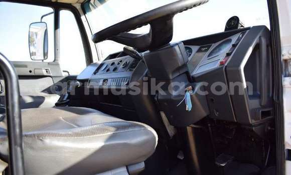 Tenga Tsaru Man D20 Sirivha Rori in Beitbridge in Matabeleland South Tenga Tsaru Man D20 Sirivha Rori in Beitbridge in Matabeleland South