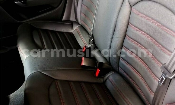 Tenga Tsaru Volkswagen Golf R Bhuruu Mota in Beitbridge in Matabeleland South Tenga Tsaru Volkswagen Golf R Bhuruu Mota in Beitbridge in Matabeleland South