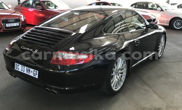 Buy Used Porsche 911 GT3 Black Car in Beitbridge in Matabeleland South Buy Used Porsche 911 GT3 Black Car in Beitbridge in Matabeleland South