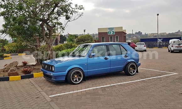 Buy Used Volkswagen Golf Blue Car in Beitbridge in Matabeleland South Buy Used Volkswagen Golf Blue Car in Beitbridge in Matabeleland South