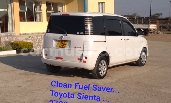Buy Used Toyota Sienta White Car in Harare in Harare Buy Used Toyota Sienta White Car in Harare in Harare