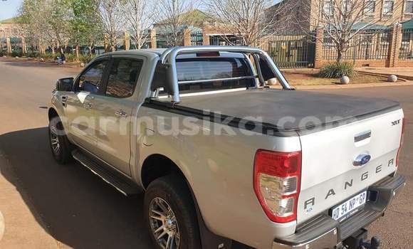 Acheter Occasion Voiture Ford Ranger Gris à Beitbridge, Matabeleland South Acheter Occasion Voiture Ford Ranger Gris à Beitbridge, Matabeleland South