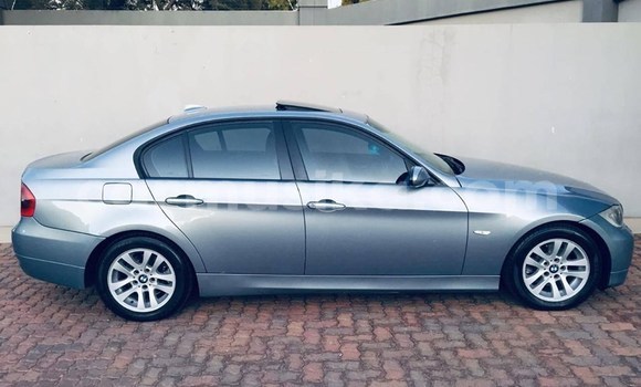Tenga Tsaru BMW 3–Series Zvimwe Mota in Harare in Harare Tenga Tsaru BMW 3–Series Zvimwe Mota in Harare in Harare