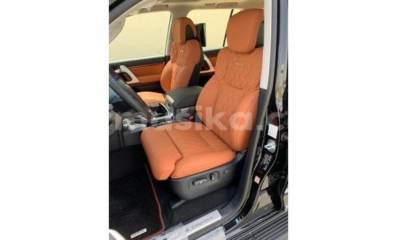 Acheter Import Voiture Toyota Land Cruiser Noir à Import - Dubai, Harare Acheter Import Voiture Toyota Land Cruiser Noir à Import - Dubai, Harare