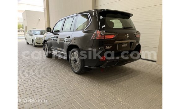 Tenga Imported Lexus LX Tsvuku Mota in Import - Dubai in Harare Tenga Imported Lexus LX Tsvuku Mota in Import - Dubai in Harare