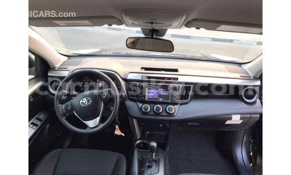 Tenga Imported Toyota HiAce Zvimwe Rori in Import - Dubai in Harare Tenga Imported Toyota HiAce Zvimwe Rori in Import - Dubai in Harare