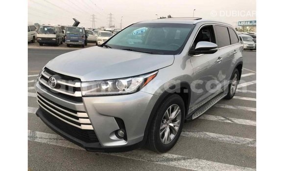 Tenga Imported Toyota Highlander Zvimwe Mota in Import - Dubai in Harare Tenga Imported Toyota Highlander Zvimwe Mota in Import - Dubai in Harare