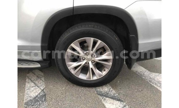 Tenga Imported Toyota Highlander Zvimwe Mota in Import - Dubai in Harare Tenga Imported Toyota Highlander Zvimwe Mota in Import - Dubai in Harare