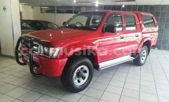 Tenga Tsaru Toyota Hilux Tsvuku Mota in Beitbridge in Matabeleland South Tenga Tsaru Toyota Hilux Tsvuku Mota in Beitbridge in Matabeleland South