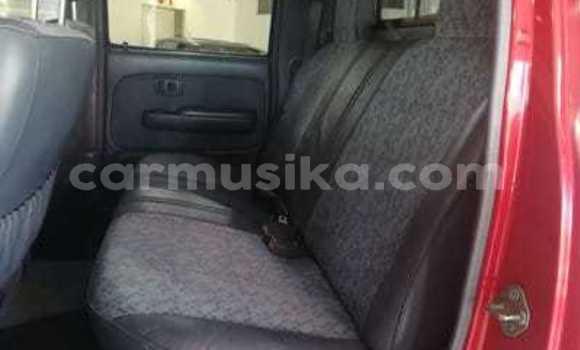 Tenga Tsaru Toyota Hilux Tsvuku Mota in Beitbridge in Matabeleland South Tenga Tsaru Toyota Hilux Tsvuku Mota in Beitbridge in Matabeleland South