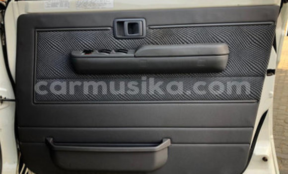 Tenga Tsaru Toyota Land Cruiser Zvimwe Mota in Beitbridge in Matabeleland South Tenga Tsaru Toyota Land Cruiser Zvimwe Mota in Beitbridge in Matabeleland South