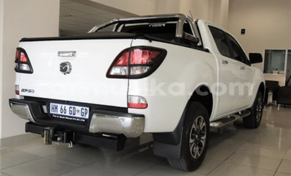 Tenga Tsaru Mazda BT-50 Chena Mota in Beitbridge in Matabeleland South Tenga Tsaru Mazda BT-50 Chena Mota in Beitbridge in Matabeleland South