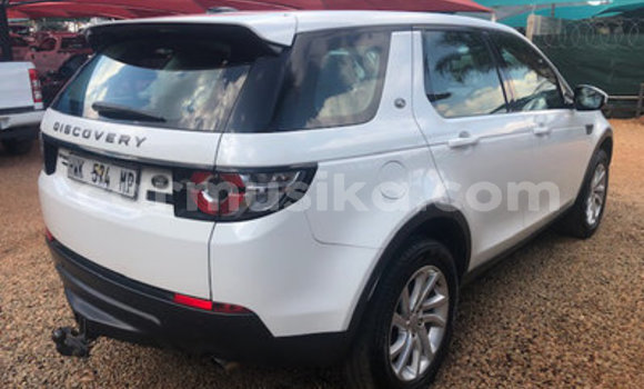 Buy Used Land Rover Range Rover White Car in Beitbridge in Matabeleland South Buy Used Land Rover Range Rover White Car in Beitbridge in Matabeleland South