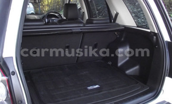 Buy Used Land Rover Range Rover White Car in Beitbridge in Matabeleland South Buy Used Land Rover Range Rover White Car in Beitbridge in Matabeleland South