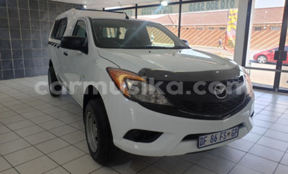 Buy Used Mazda B–series White Car in Beitbridge in Matabeleland South Buy Used Mazda B–series White Car in Beitbridge in Matabeleland South