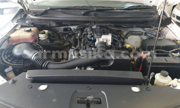 Buy Used Mazda B–series White Car in Beitbridge in Matabeleland South Buy Used Mazda B–series White Car in Beitbridge in Matabeleland South