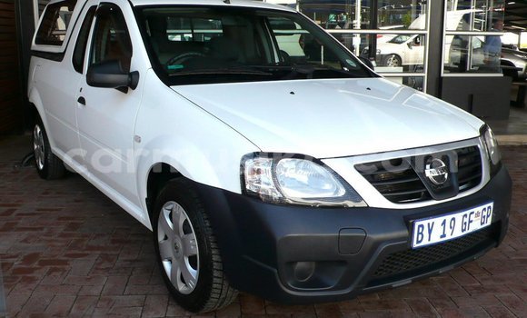 Tenga Tsaru Nissan NP 300 Chena Mota in Beitbridge in Matabeleland South Tenga Tsaru Nissan NP 300 Chena Mota in Beitbridge in Matabeleland South