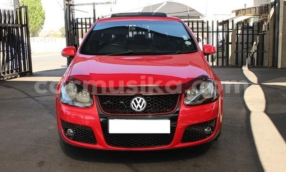 Acheter Occasion Voiture Volkswagen Golf Rouge à Beitbridge, Matabeleland South Acheter Occasion Voiture Volkswagen Golf Rouge à Beitbridge, Matabeleland South