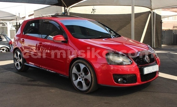 Acheter Occasion Voiture Volkswagen Golf Rouge à Beitbridge, Matabeleland South Acheter Occasion Voiture Volkswagen Golf Rouge à Beitbridge, Matabeleland South