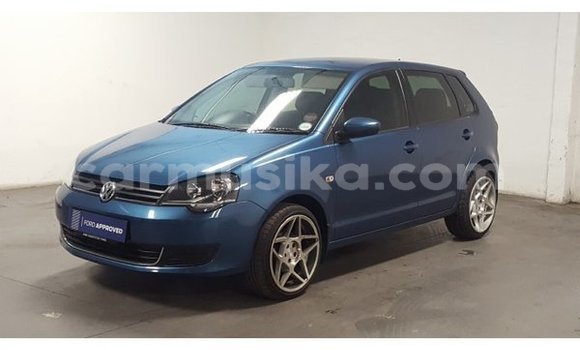 Acheter Occasion Voiture Volkswagen Polo Bleu à Beitbridge, Matabeleland South Acheter Occasion Voiture Volkswagen Polo Bleu à Beitbridge, Matabeleland South