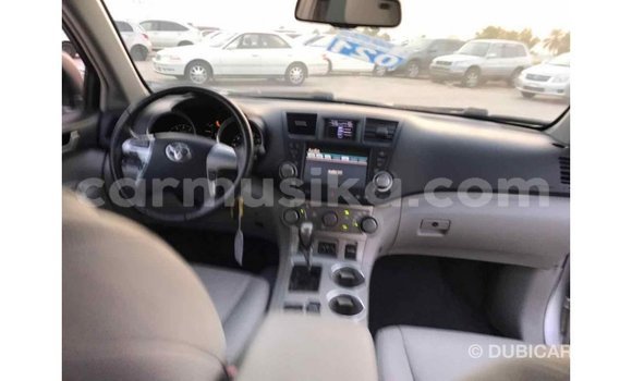 Tenga Imported Toyota Highlander Zvimwe Mota in Import - Dubai in Harare Tenga Imported Toyota Highlander Zvimwe Mota in Import - Dubai in Harare