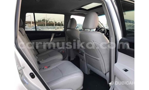 Tenga Imported Toyota Highlander Zvimwe Mota in Import - Dubai in Harare Tenga Imported Toyota Highlander Zvimwe Mota in Import - Dubai in Harare