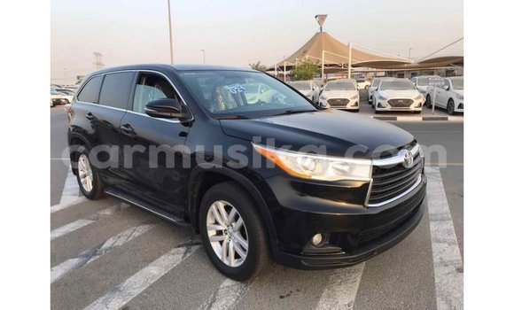 Tenga Imported Toyota Highlander Nhema Mota in Import - Dubai in Harare Tenga Imported Toyota Highlander Nhema Mota in Import - Dubai in Harare