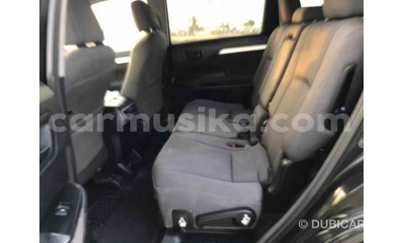 Tenga Imported Toyota Highlander Nhema Mota in Import - Dubai in Harare Tenga Imported Toyota Highlander Nhema Mota in Import - Dubai in Harare