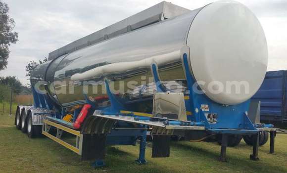 Acheter Occasion Utilitaire DAF CF Gris à Harare, Harare Acheter Occasion Utilitaire DAF CF Gris à Harare, Harare