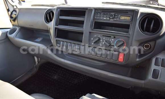 Buy Used Hino 300 White Truck in Harare in Harare Buy Used Hino 300 White Truck in Harare in Harare