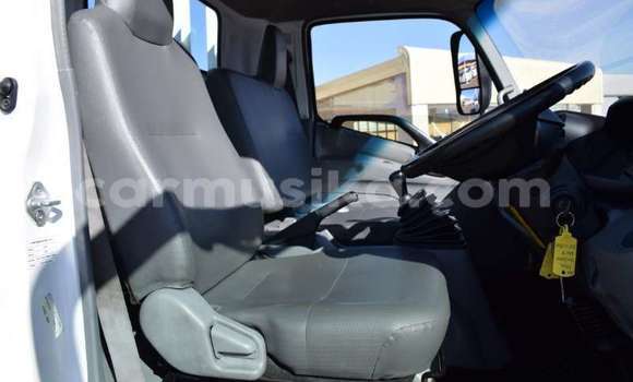 Buy Used Hino 300 White Truck in Harare in Harare Buy Used Hino 300 White Truck in Harare in Harare