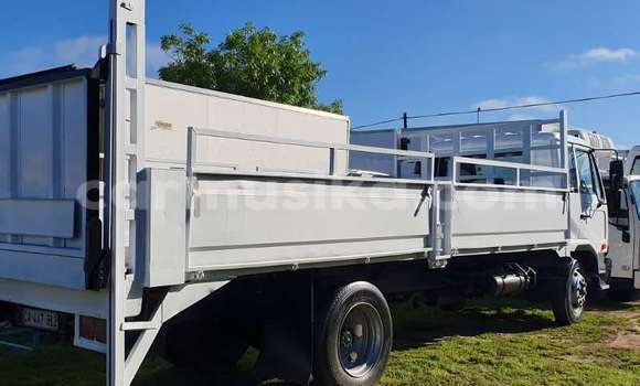 Buy Used Nissan UD White Truck in Harare in Harare Buy Used Nissan UD White Truck in Harare in Harare