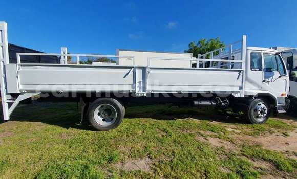 Buy Used Nissan UD White Truck in Harare in Harare Buy Used Nissan UD White Truck in Harare in Harare