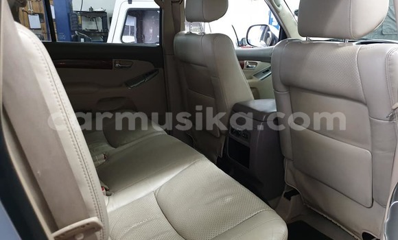 Tenga Tsaru Toyota Land Cruiser Sirivha Mota in Beitbridge in Matabeleland South Tenga Tsaru Toyota Land Cruiser Sirivha Mota in Beitbridge in Matabeleland South