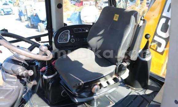 Buy Used Caterpillar 120 Other Truck in Harare in Harare Buy Used Caterpillar 120 Other Truck in Harare in Harare