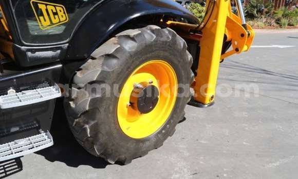 Buy Used Caterpillar 120 Other Truck in Harare in Harare Buy Used Caterpillar 120 Other Truck in Harare in Harare