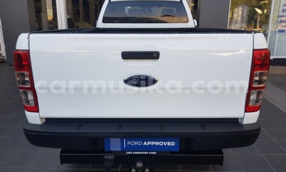 Nunua Ilio tumika Ford Ranger Nyingine Gari ndani ya Beitbridge nchini Matabeleland Kusini Nunua Ilio tumika Ford Ranger Nyingine Gari ndani ya Beitbridge nchini Matabeleland Kusini