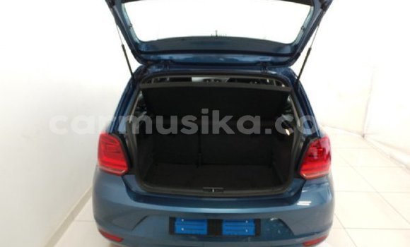 Nunua Ilio tumika Volkswagen Polo Bluu Gari ndani ya Beitbridge nchini Matabeleland Kusini Nunua Ilio tumika Volkswagen Polo Bluu Gari ndani ya Beitbridge nchini Matabeleland Kusini